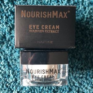 nourishmax diamond infused eye cream
